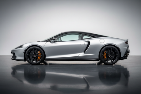 Mclaren GT side view